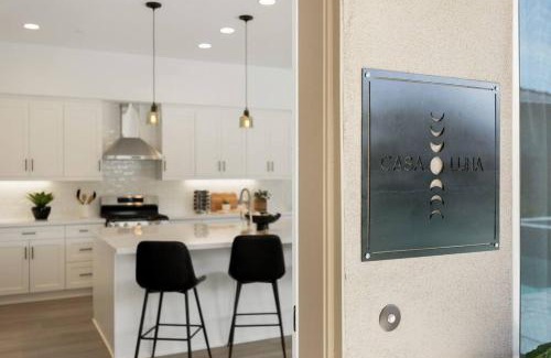 La Quinta House | Casa Luna - Your Vacation Home Away From Home - Arrive & Relax 3BR #twosixzerozeroeighteight