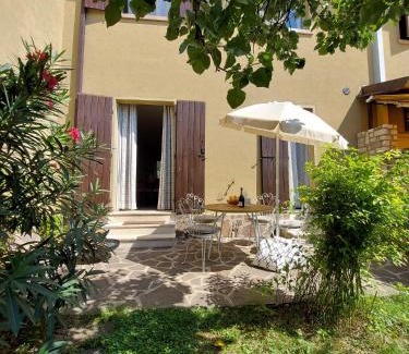 Gaino House | Casa Malina Ferienhaus im Grünen am Gardasee