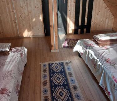 Gura Suhasului House | Casa Marga