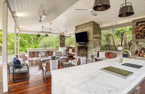 Hunt House | Casa Maybanke