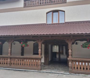 Birsana House | Casa Meșterului