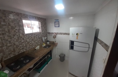 Rio das Ostras House | Casa Mobiliada, bem Arejada e em Ótima Localização!