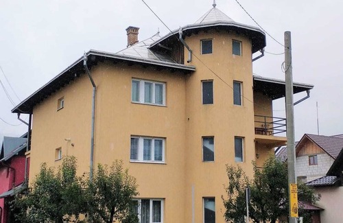 Gura Humorului House | Casa privata în centrul stațiunii turistice Gura Humorului