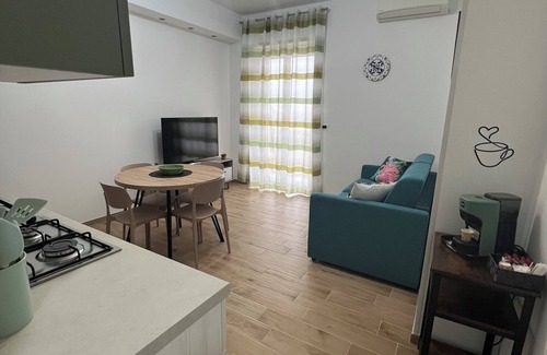 Grottasanta Apartment | Casa Profumo di Mare Accogliente Appartamento Vista Mare