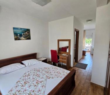 Gjerana House | Casa ROBI - Apartments