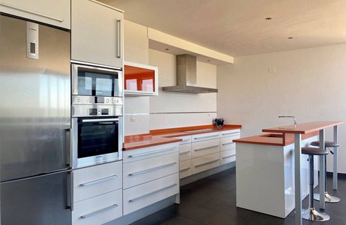 Penarroya de Tastavins Cottage | Casa Rural Espaciosa, Ubicación Única, con Jacuzzi, Apta p/Mascotas, Rutas/btto