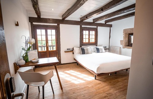Hondarribia House | Casa Rural Arotzenea