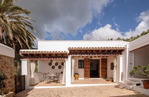 Sant Joan de Labritja House | Casa rural Can Rotes con jardin y barbacoa