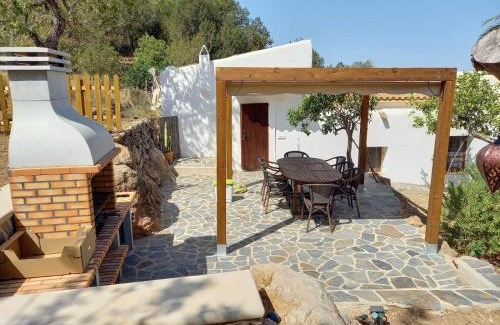 Sant Joan de Labritja House | Casa rural Can Rotes con jardin y barbacoa