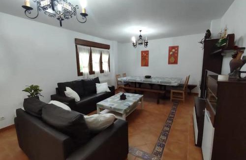 Luzmela Ski Chalet | Casa Rural La Churla en Mazcuerras