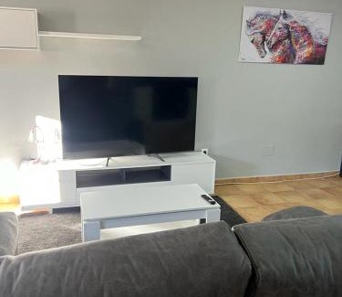 Elche De La Sierra Ski Chalet | Casa Rural - Vivienda Arado