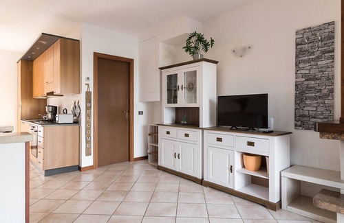 Puegnago del Garda Apartment | Casa Sulla Collina with lake view