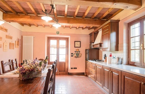 Buggiano Villa | Casa Taffy - Five Bedroom Villa, Sleeps 10
