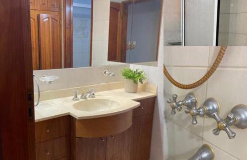 Devoto House | Casa tradicional, amplia y funcional