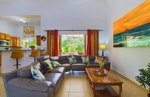 Brasilito House | Casa Tropical, Spacious 3 BR Home with Pool