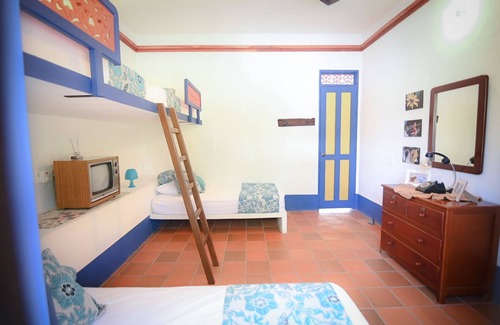 Quebrada Guadalejo Other | ¡Casa turística colonial con piscina privada en la rivera del río Cauca!