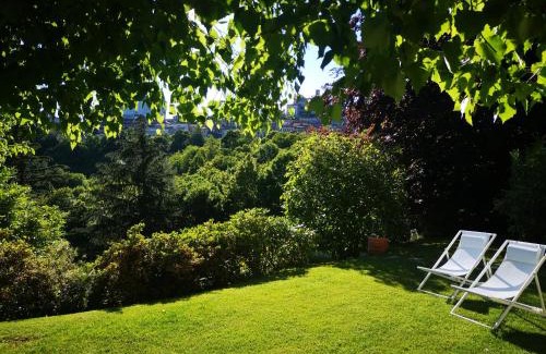 Brunate House | Casa Vacanze Le Violette