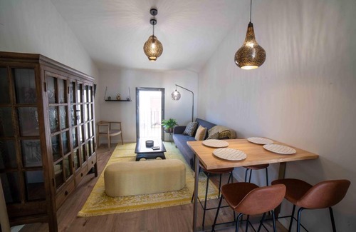 Margallo Apartment | CASA VALDES 16, APTO 3