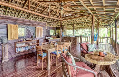 Cabo Matapalo House | Casa Verde