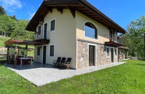 Castagnea Bed & Breakfast | Casa Viva B&B