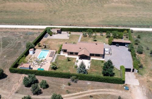 Fresno de Cantespino House | Casa Xabelen Etxea