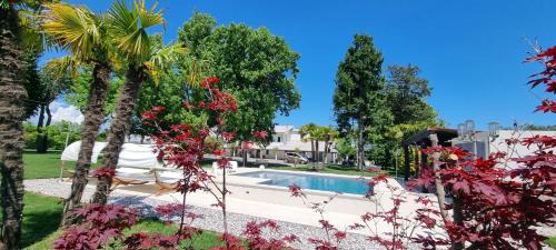 Chioggia Apartment | CasaKadd002LuxuryHeated Pool Garden Patio Barbeque