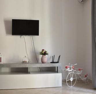 Quartiere XXIX Ponte Mammolo Apartment | Casalú - Appartamento con giardino e parcheggio privato, 8' da Metro Rebibbia