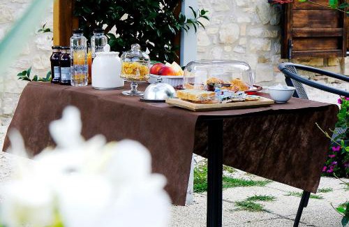 Acqua Loreto Bed & Breakfast | Casale Le Orme