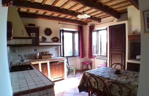 Montegranaro Villa | Casale Terra e Sole, private pool, Jacuzzi, 9 bedrooms, 22 people,