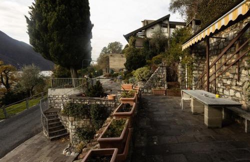 Cressogno House | Casamia Juliette