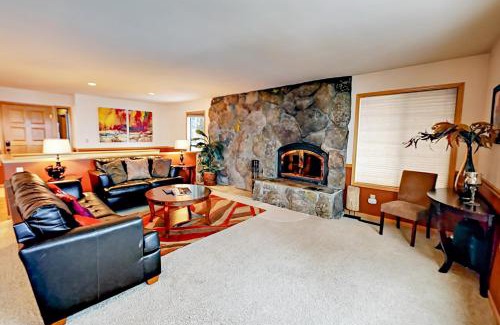 South Lake Tahoe House | Cascade Charms