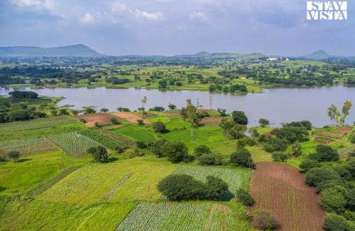 Dindori Villa | Cascading Valleys by StayVista - Villa with Lush mountain & Lake views and swimming pool