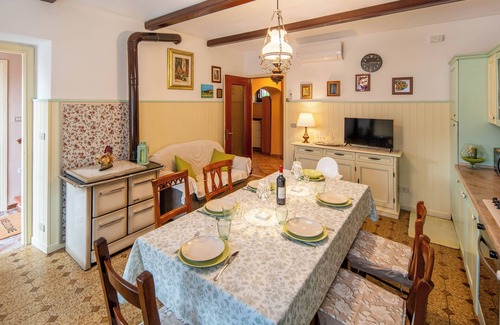 Magliano Alfieri House | Cascina D'Ghistu - Five Bedroom House, Sleeps 10