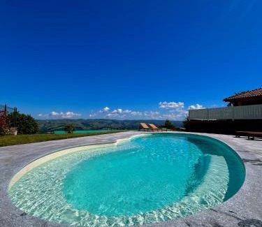 Guarene Apartment | Cascina Montè