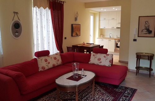 Oneglia House | Cascine di Oneglia area, accommodation in period building, suitable for families