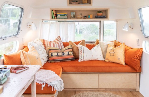 Pedernales Bend House | Casita Coyote - A Cliffside Airsteam with a View and Lake Access