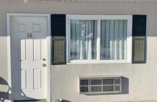 Edson Hotel | Castle Motel