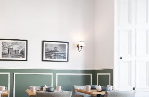 Tollcross Bed & Breakfast | Castle Park Guest House