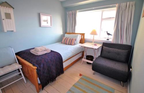 Cellardyke House | Catherine Cottage seaside home