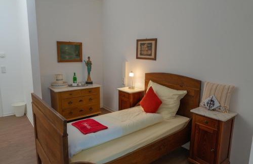 Zierenberg House | Catherine House