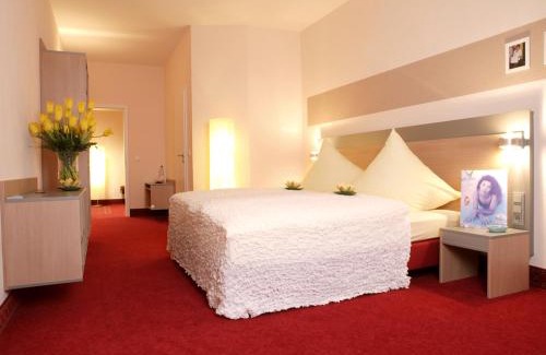 Zierenberg House | Catherine House