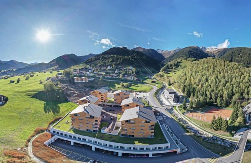 Acletta Apartment | Catrina 2-Zimmer Standard Apartment by Interhome