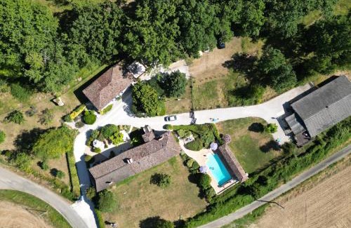 Valeilles Apartment | Cave Le Vieux Manoir