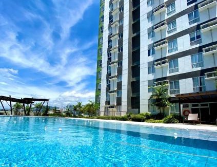 Cagayan de Oro Apartment | CDO Cozy 2-Bedrooms 2 Toilets View Pool and Garden beside Ayala Mall