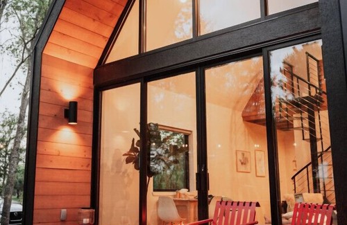 Lacy-Lakeview Cabin | Cedar Brook at Live Oak Lake | Modern Cabin