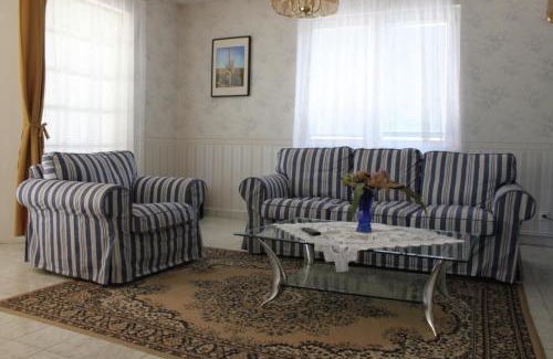 Zalakaros Apartment | Cedar House