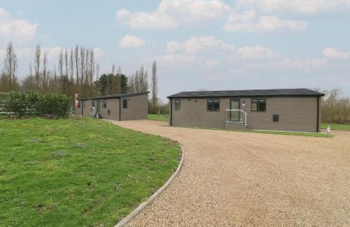 Newark House | Cedar Lodge