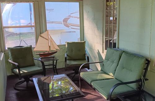 Honor House | Cedar Shores