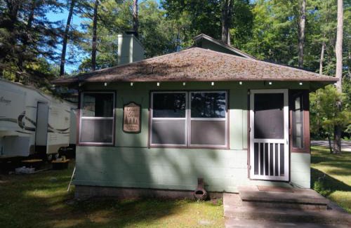 Honor House | Cedar Shores