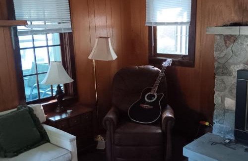 Honor House | Cedar Shores